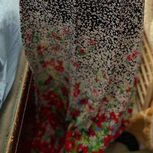 Chaps maxi dress black, white and floral. Size Medium